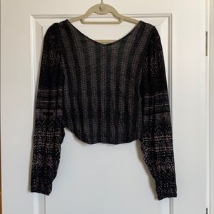 Flowy criss-crossed back shirt